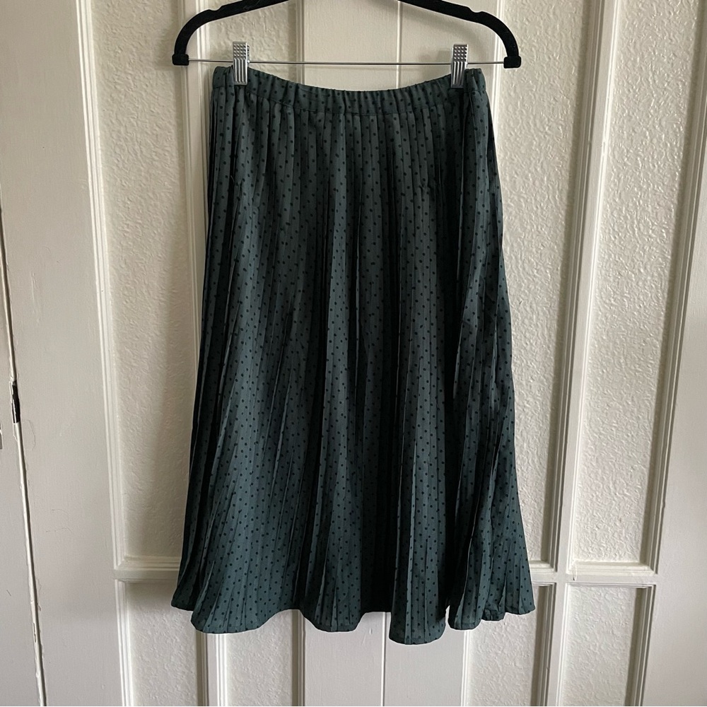 Pleated Polka Dot Midi Skirt
